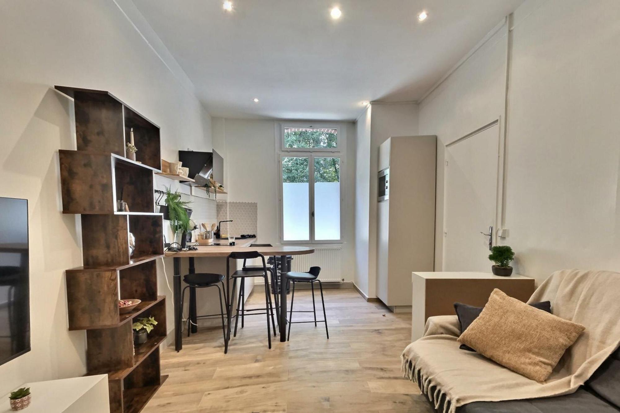 Bel Appartement Rdc Detente Balneo & Cine & Terrasse Proche Centre Gare أميا المظهر الخارجي الصورة